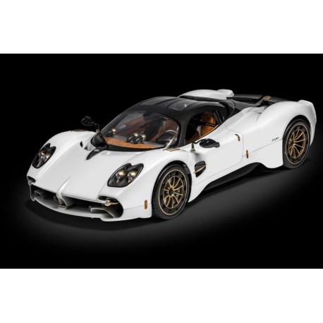 Pagani Utopia - 1/8 Pocher